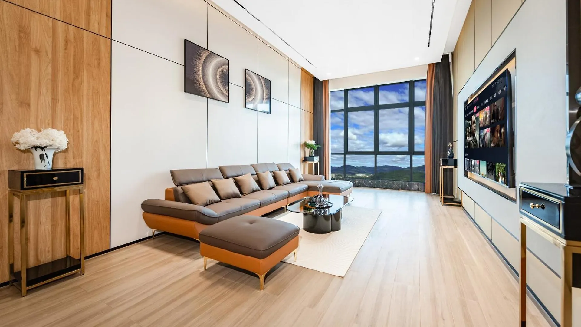Oakwood Blexus Apartment San-ja