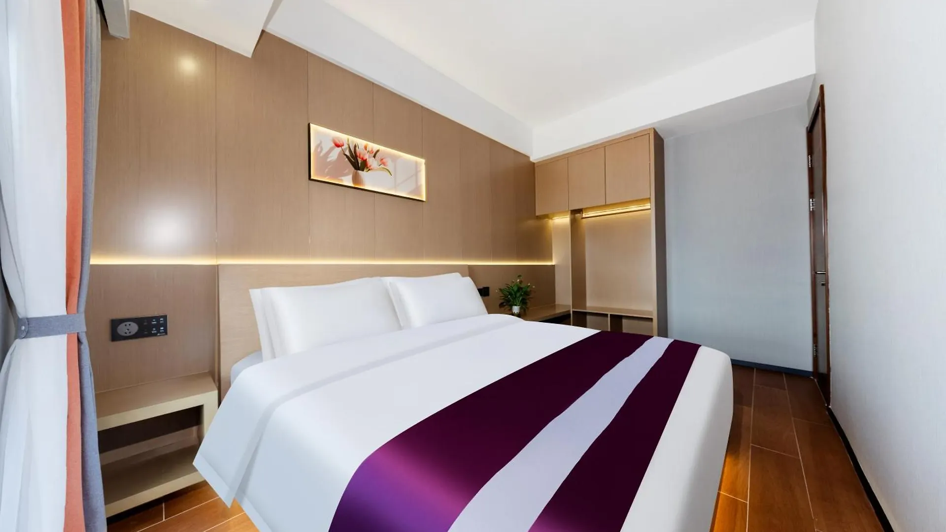 Oakwood Blexus Apartment San-ja